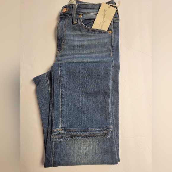 Universal Thread Denim - Universal Thread High Rise Slim Straight Medium Wash Size 0/25 Long NWT